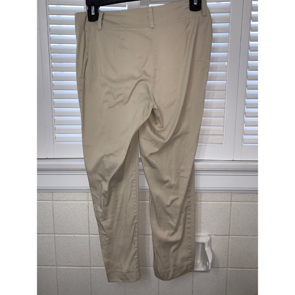 Forever 21 Skinny Ankle Tan Khaki Pants - Picture 4 of 4